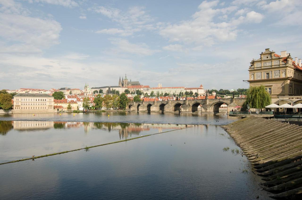 Wishlist Prague Residences - Charles Bridge Karlova Bagian luar foto