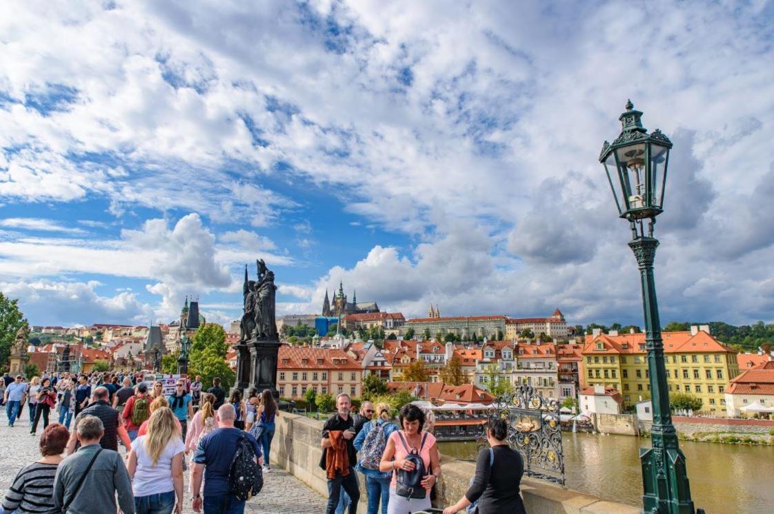 Wishlist Prague Residences - Charles Bridge Karlova Bagian luar foto